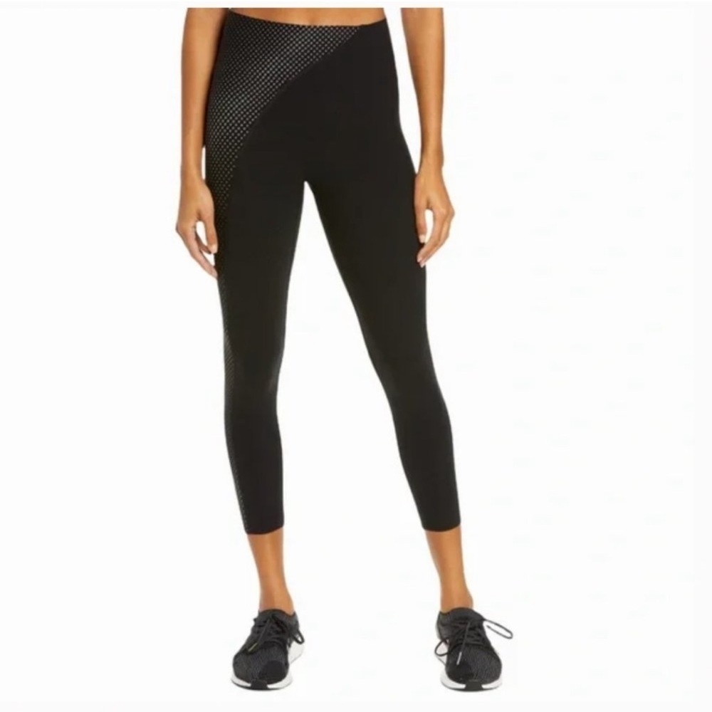 ✅ NWT Spanx Asymmetrical Reflective Leggings black
